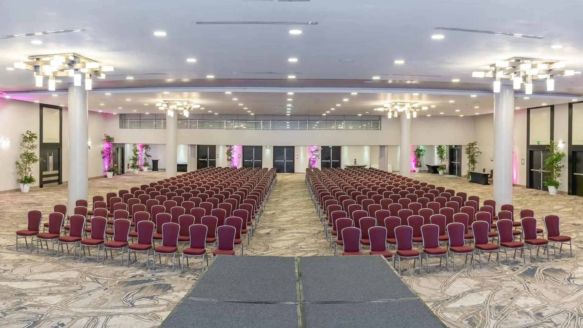 Отель Crowne Plaza Santo Domingo By Ihg 5*,